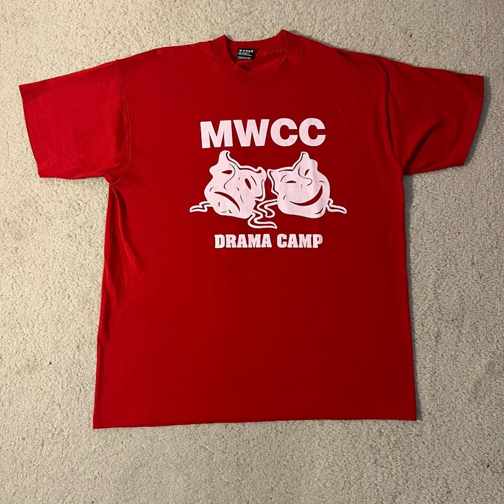 VTG 90s MWCC Mount Wachusett Community College Drama Club Red Tee XL
